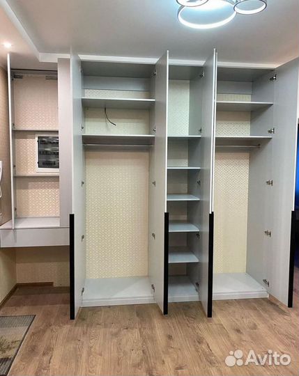 Шкаф стенка