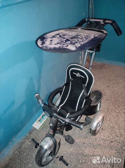 Детский велосипед с родительской ручкой