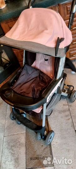 Детская прогулочная коляска