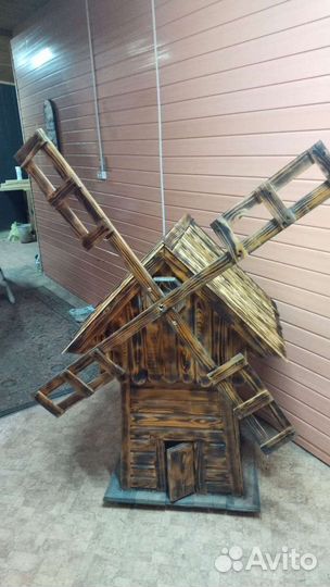 Мельница декоративная