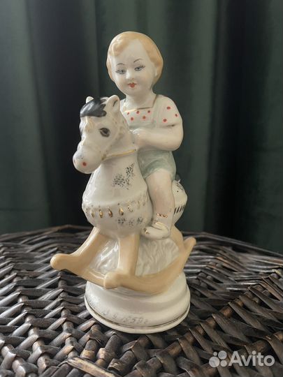 Статуэтка фарфоровая Мальчик на лошадке СССР