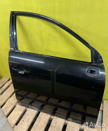 Дверь передняя правая черная Опель Антара