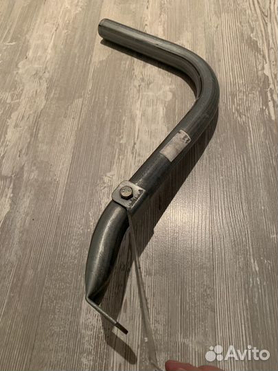 Крепление для телевизионной тарелки на стену