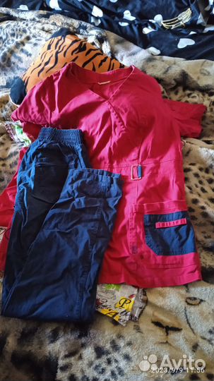 Медицинский костюм женский