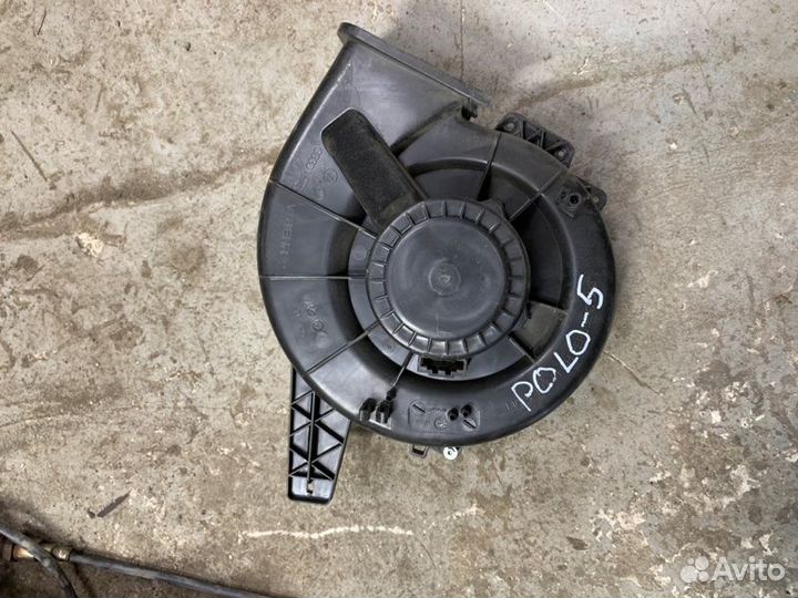 Мотор печки Volkswagen Polo 5 cwvb 2020