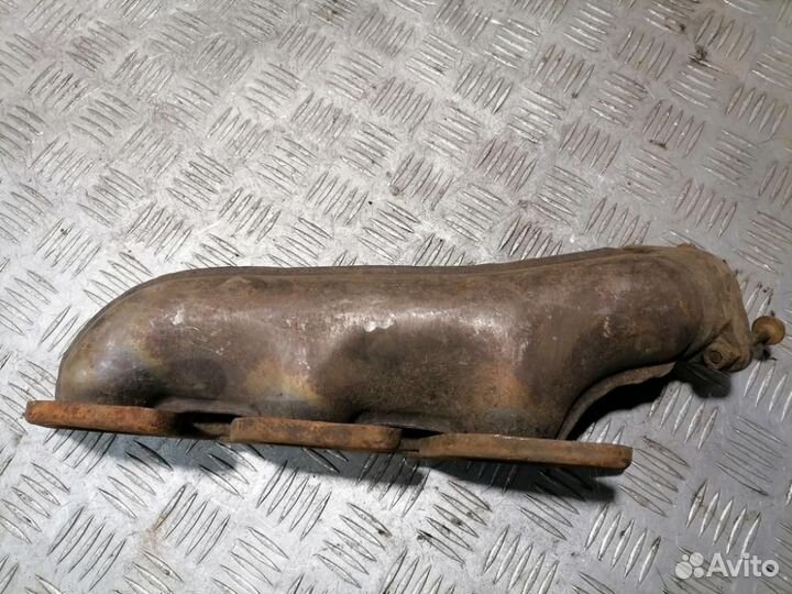 Коллектор выпускной правый S350 221