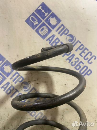 Пружина подвески передняя левая Ford Fusion