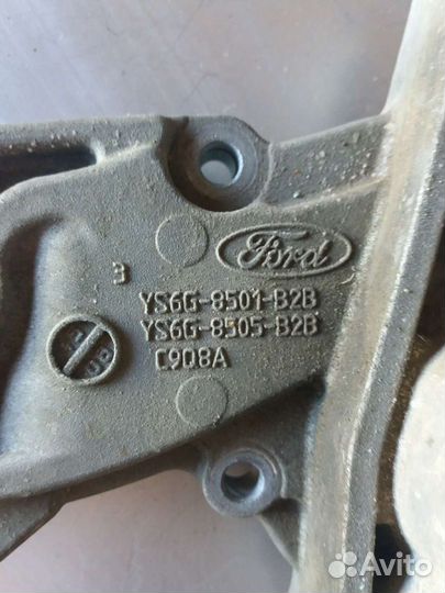 Помпа ford focus