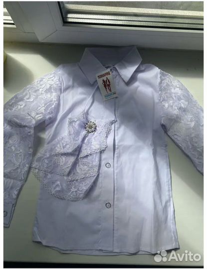 Блузка школьная для девочки белая новая р. 38