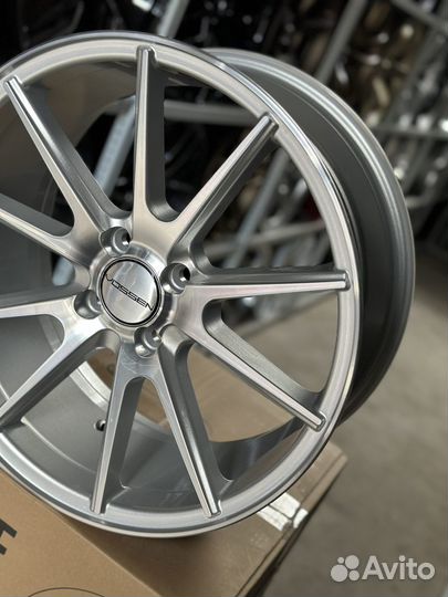 Комплект дисков Vossen VFS1 R17 7,5j 4*100 S SMF