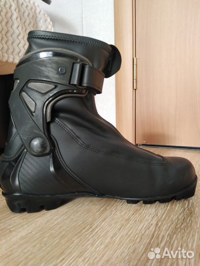 Лыжные ботинки коньковые Nordway