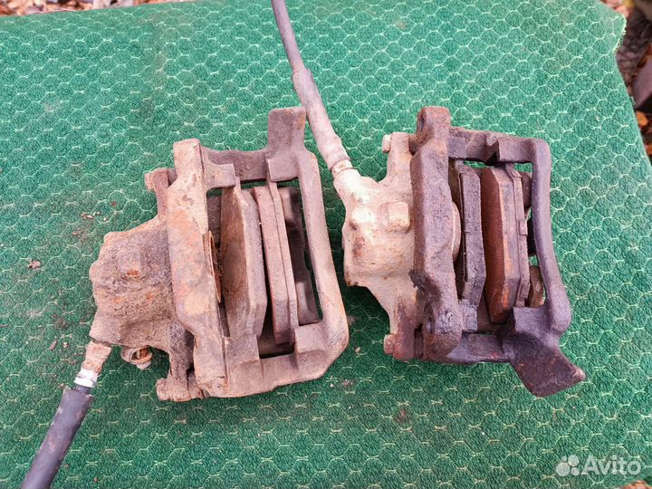 Суппорта передние Рено лагуна 1 2000г