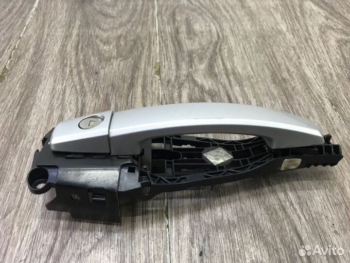 Ручка двери внешняя передняя правая Opel Astra J