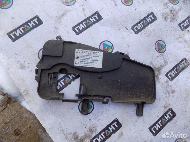 Накладка (кузов внутри) Astra G 1998-2005