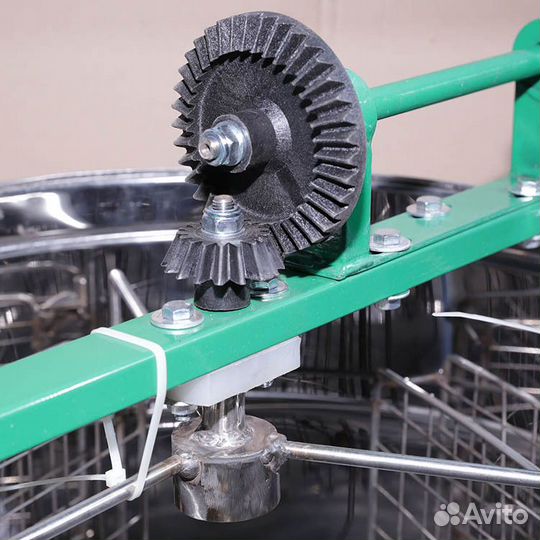 Медогонка Пчелка-Оптима нж-3, 3-х рамочная (нержав