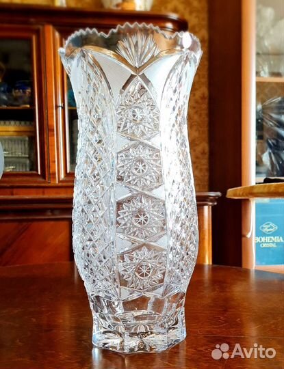 Большая хрустальная ваза для цветов Дятьково новая