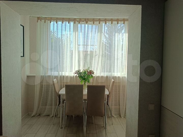 2-к. квартира, 46,5 м², 1/3 эт.