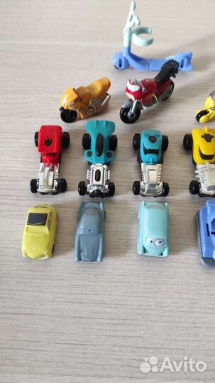 Машинки, самолеты из киндер сюрприза