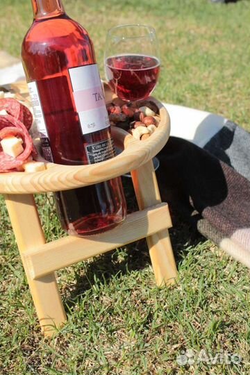 Винный столик деревянный новый