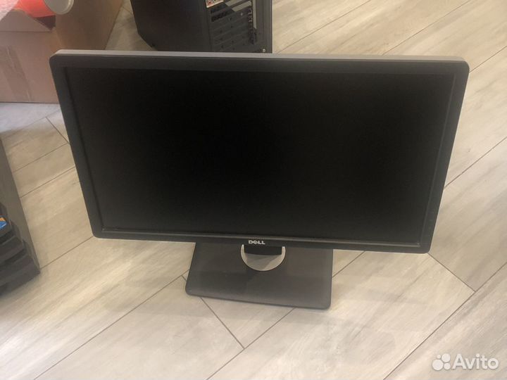Монитор Dell 23