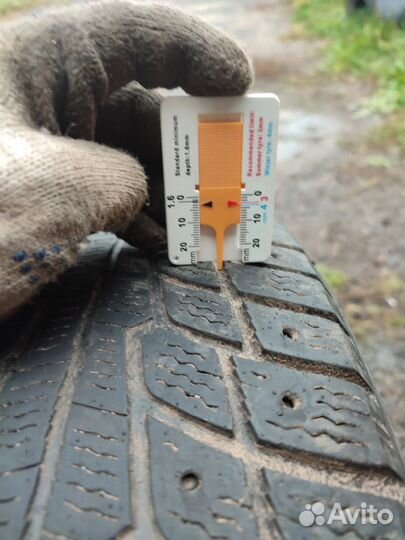 Michelin X-Ice North 205/65 R15 94T