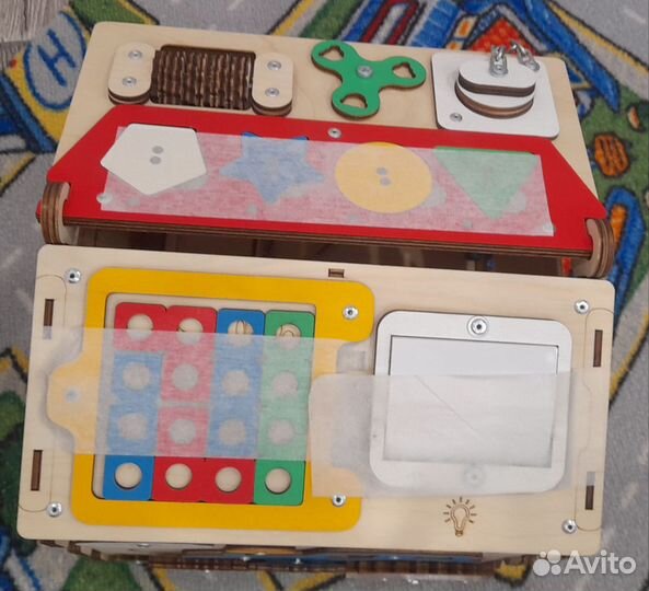 Бизиборд домик новый