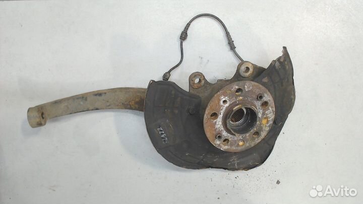 Ступица (кулак, цапфа) Mercedes R W251 2005, 2007