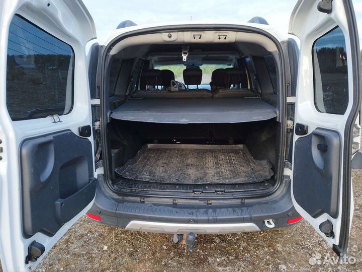 ВАЗ Largus Cross 1.6 МТ, 2021, 105 000 км