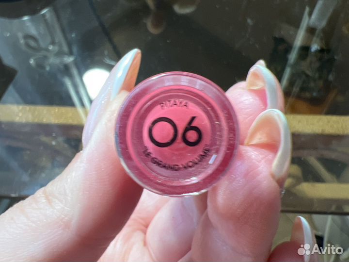 Блеск для губ vivienne sabo 06