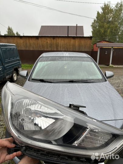 Фара hyundai solaris 2