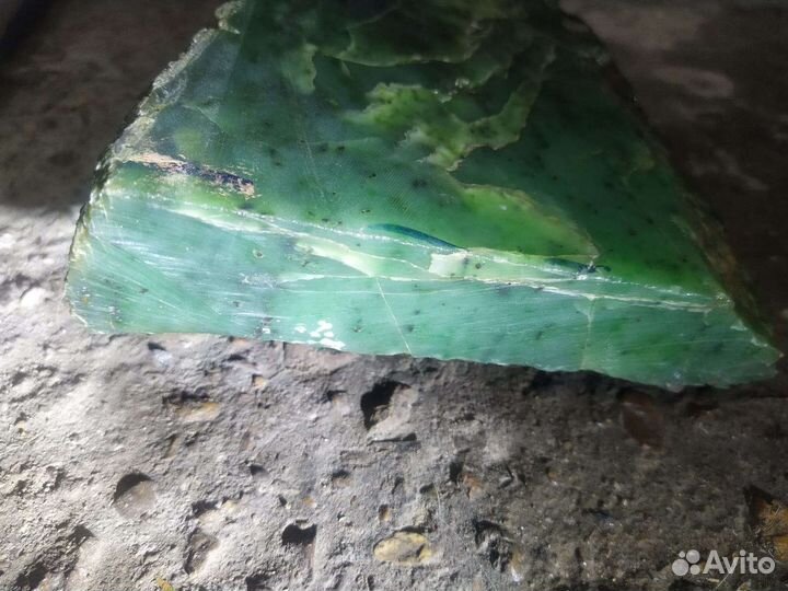 Коллекционный нефрит