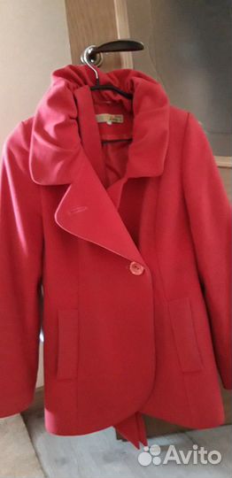 Пальто демисезонное