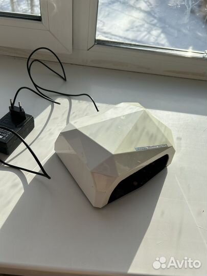 Лед лампа для ногтей