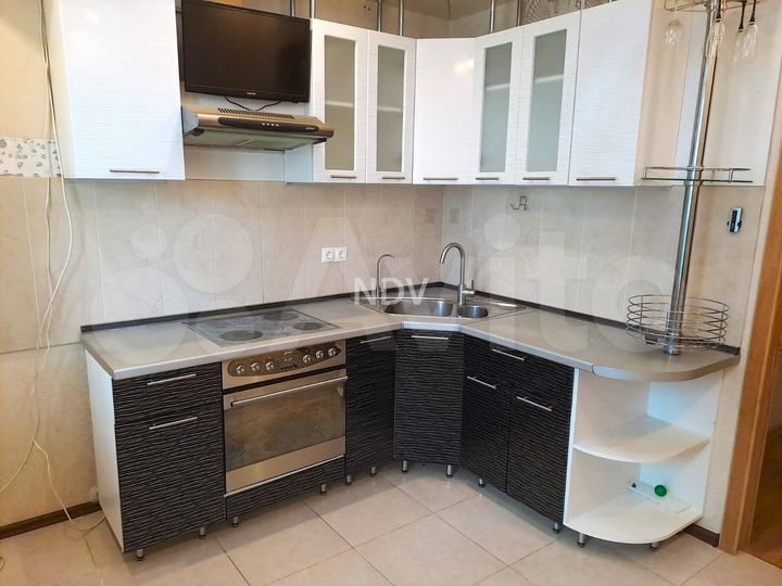 2-к. квартира, 54 м², 17/25 эт.