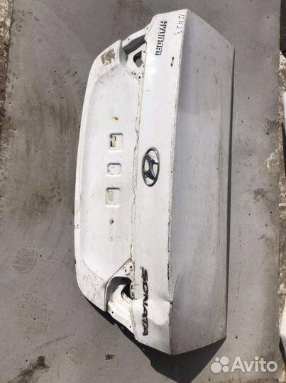 Крышка багажника задняя Hyundai Sonata 6 2009-2015