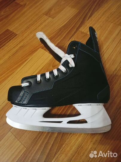 Коньки хоккейные nordway 40,44,размеры