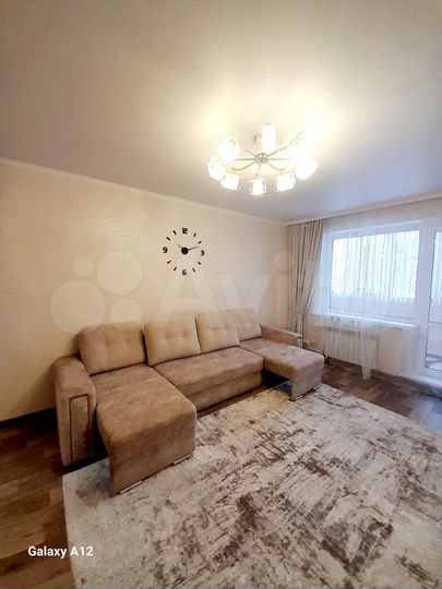 2-к. квартира, 63 м², 2/10 эт.