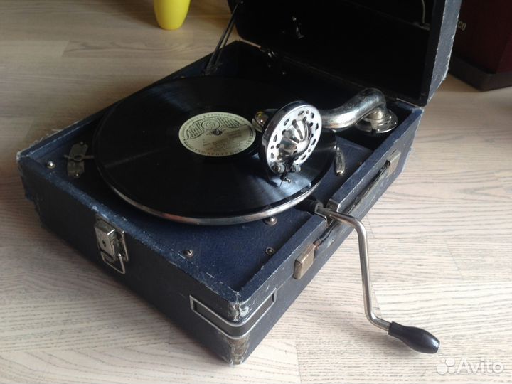 Патефон 