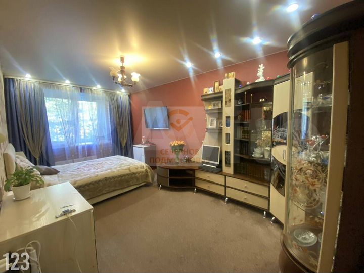 2-к. квартира, 56,2 м², 1/6 эт.