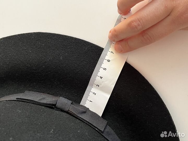 Шляпа с широкими полями