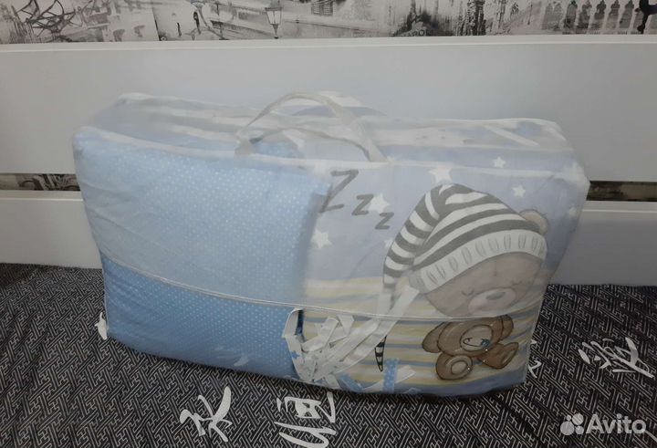 Бортики в детскую кроватку