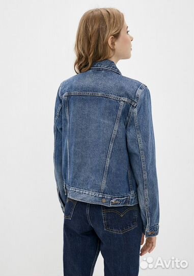 Джинсовая куртка новая levis xs