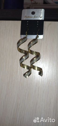 Серьги новый бижутерия