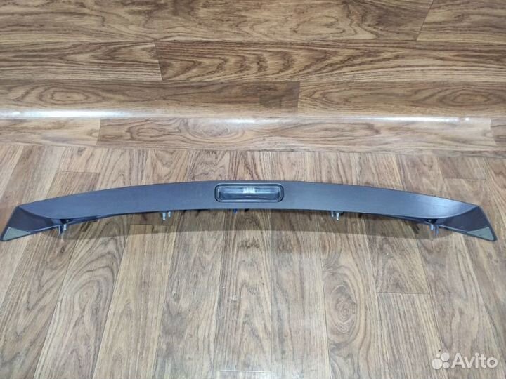 Накладка двери багажника Ford Focus CB8 pnda 2014