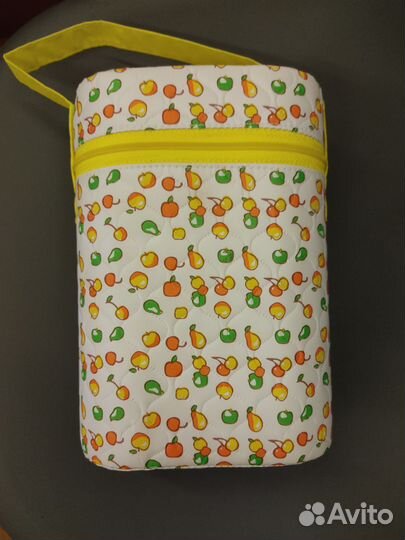 Контейнер для двух бутылочек, трёхслойный