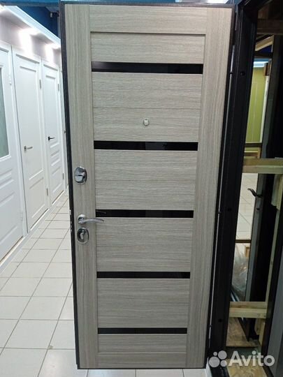 Дверь входная