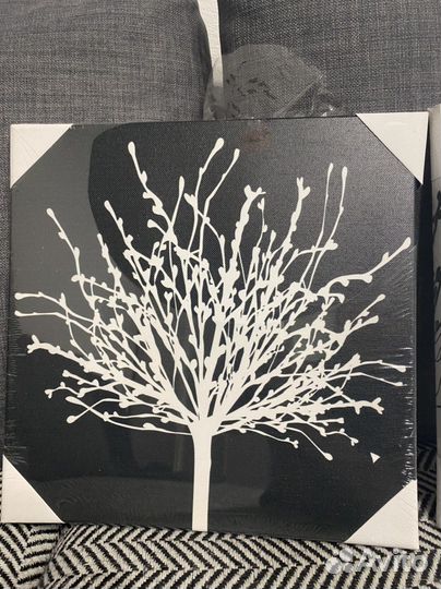 Новая трилогия черно-белых картин Дерево