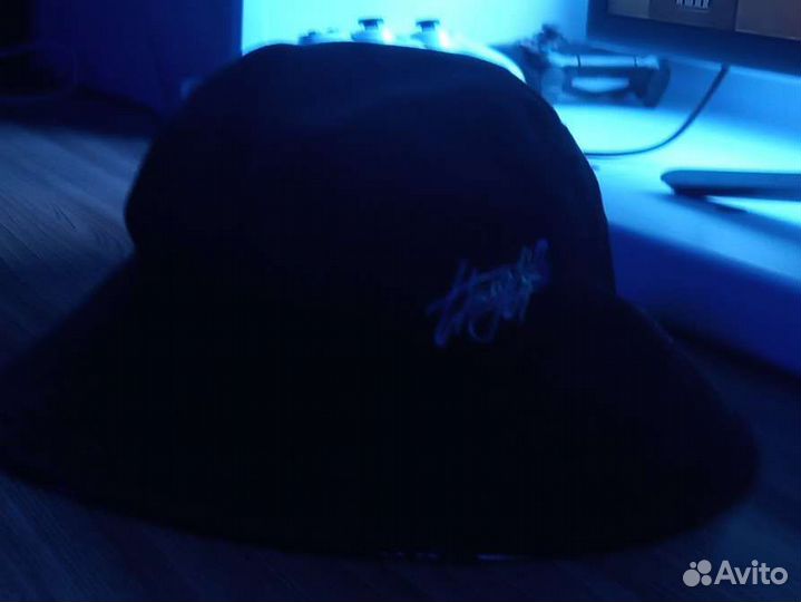 Двухсторонняя Панама в стиле:автографы