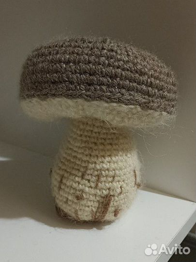 Вязаная игрушка гриб ручная работа