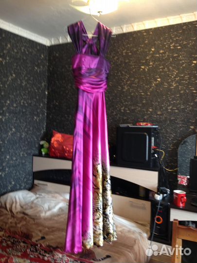 Вечернее платье
